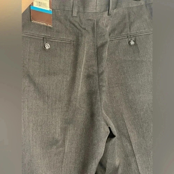 Perry Ellis Classic Dress Pants - Picture 5 of 7